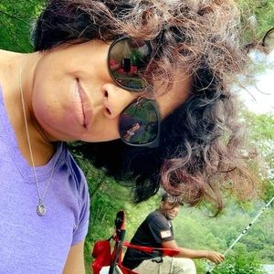 Meet your Posher, Julie